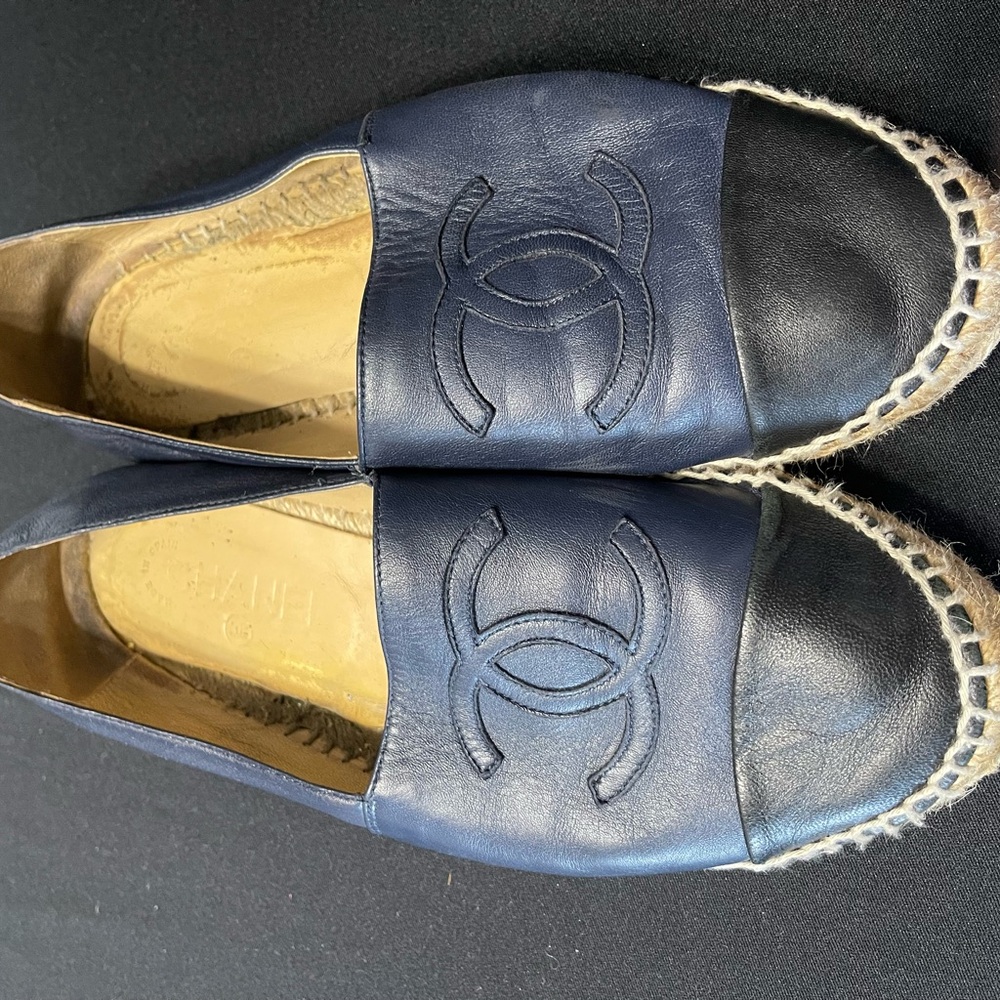 CHANEL Dark Blue Leather Espadrilles